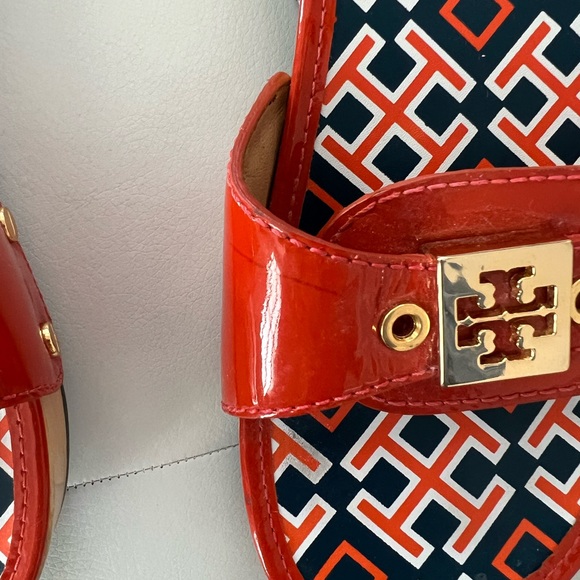 Tory Burch buckle clogs 8 - Picture 7 of 11